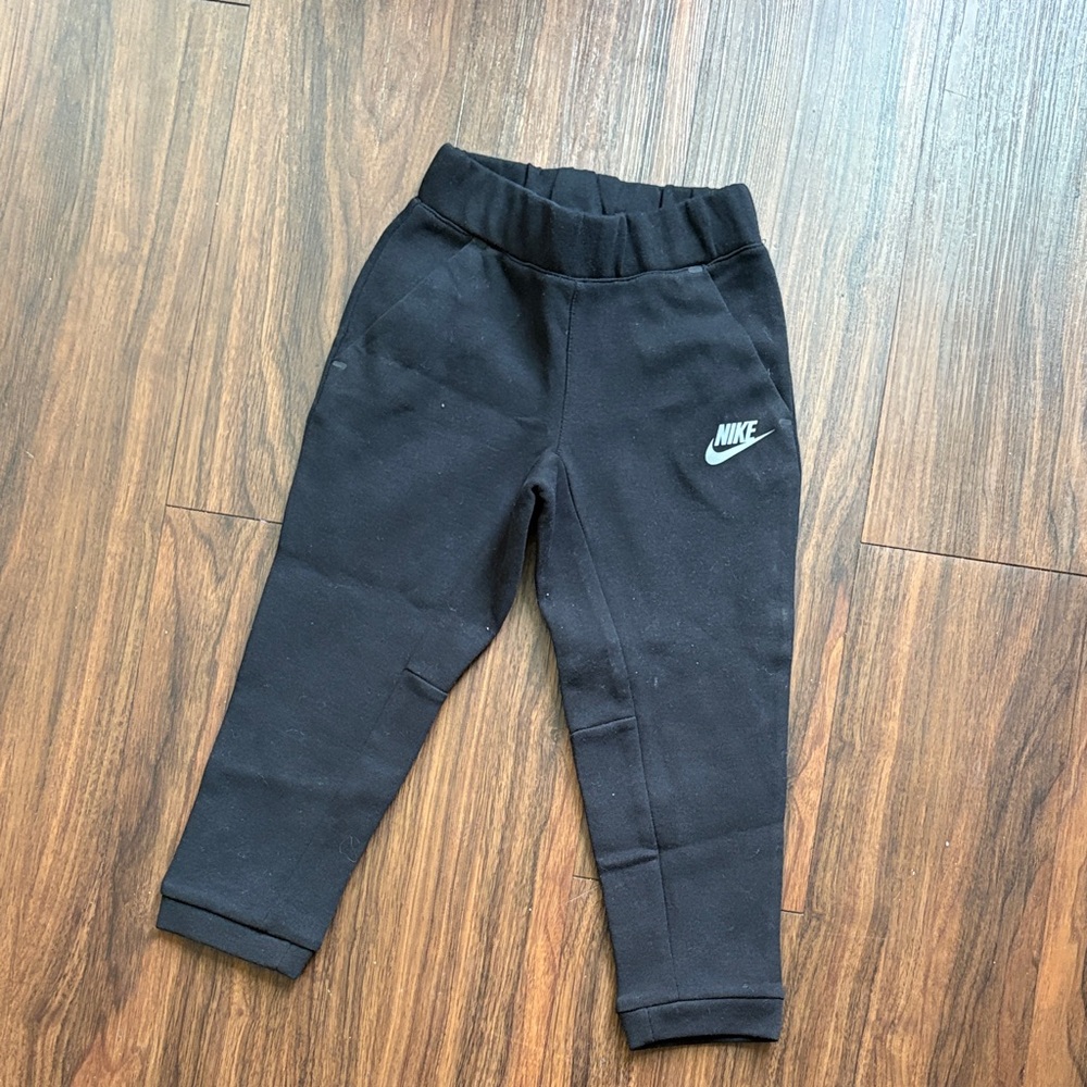 Nike Kids Black Sweatpants